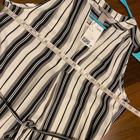 ❤️NWT BLACK & WHITE DRESS❤️ - Picture 6 of 7